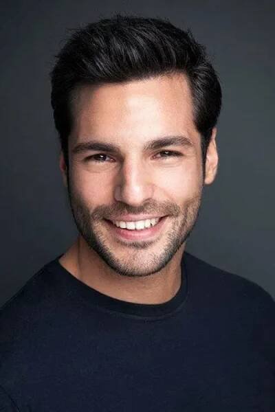 Serkan Çayoğlu herec • Filmožrouti.cz
