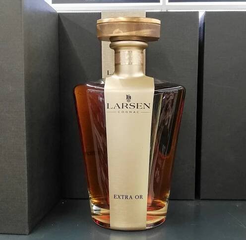 Larsen cognac extra or investiční alkohol na prodej - Alkobazar.cz