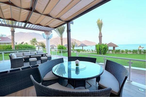 Oceanic Khorfakkan Resort & Spa