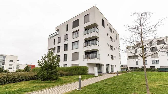 Realitní a finanční služby | Soňa Husáková