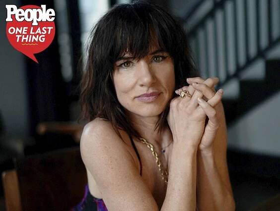 Yellowjackets Star Juliette Lewis Admits She 'Involuntarily Started Sobbing' After Meeting Bob Dylan