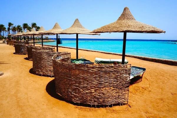 Booking.com hotel deal Red Sea at a red sea resort in Egypt