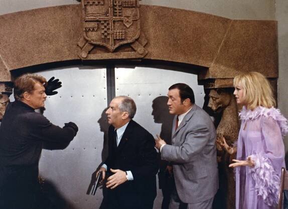 Jean Marais, Louis de Funès, Jacques Dynam, Mylène Demongeot - Fantomas kontra Scotland Yard - Z filmu