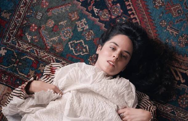 Curiosa - Z filmu - Noémie Merlant