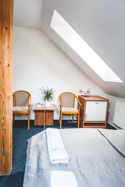 HOTEL U ČESKÉ KORUNY, Hradec Králové | Hotel.cz