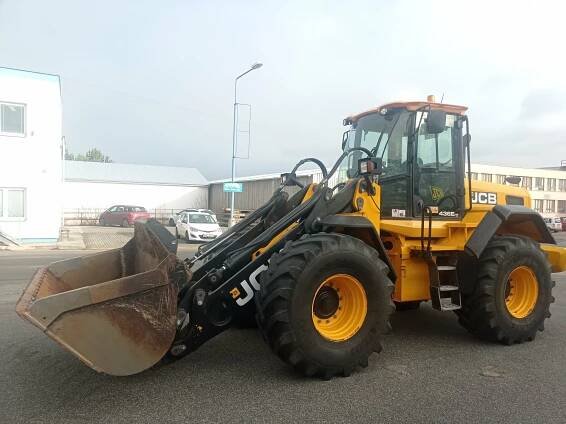 Kolový nakladač JCB 436E HT AGRI