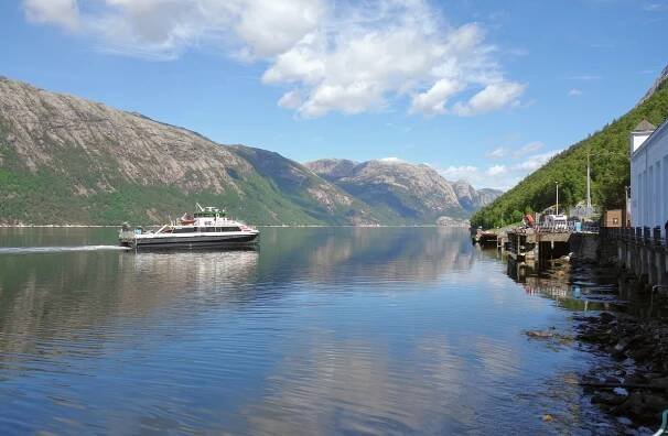 Ferry Lysefjord - Flørli 4444