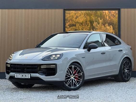 Porsche Cayenne Turbo E-Hybrid Matrix, Bose, Soft Close, Pano, 360 - Automoniq