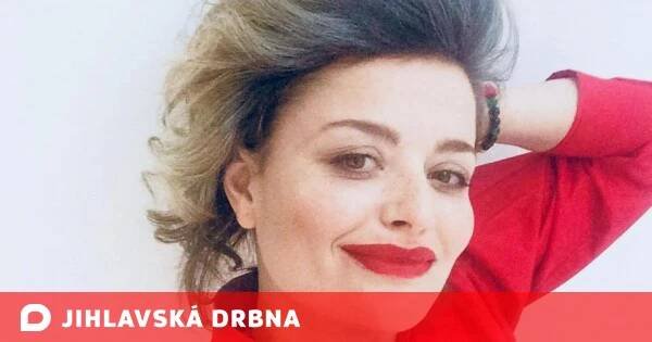 Myšlenka Mostu! začne v lidech pracovat až po posledním dílu, říká herečka Erika Stárková