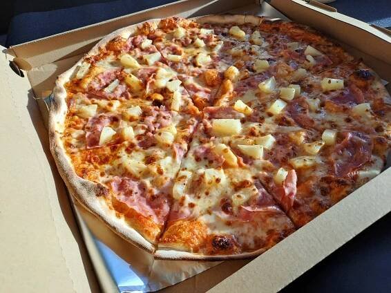 1 nebo 2 pizzy dle výběru na odnos s sebou, ⌀ 45 cm
