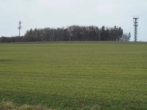 Soubor:Mezholezy(Miskovice) B. Vysoka(vrch).jpg