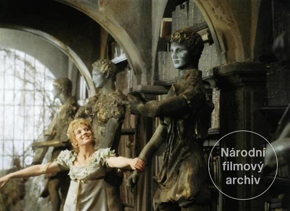 Panna a netvor - Národní filmový archiv