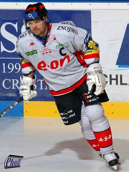 HC DYNAMO PARDUBICE – Přestupová bomba: Peter Pucher jde do Pardubic!