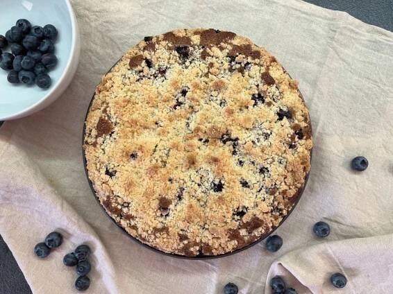 Recept na borůvkový koláč s drobenkou