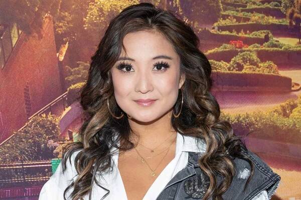 'Mean Girls' musical alum Ashley Park joins Lily Collins in Darren Star's 'Emily In Paris'