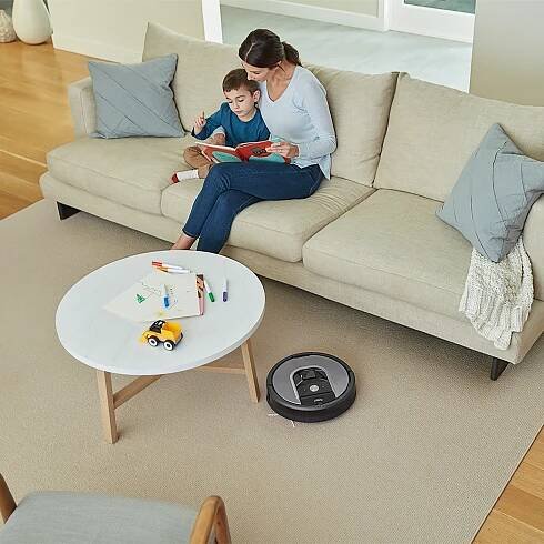 irobot roomba 975 na podlahy