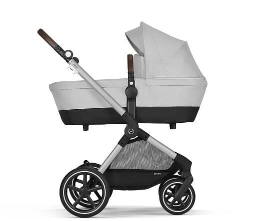 Cybex Eos Lux 2023