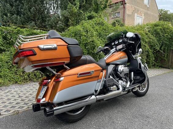 Harley-Davidson FLHTK Electra Glide Ultra Limited 1690 (2014), 350.000 Kč