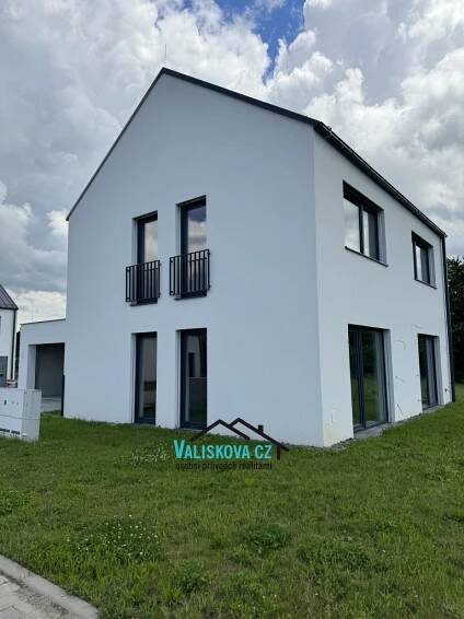 Prodej domu 5+kk 122 m2, pozemek 450 m2 Kroměříž | Valiskova.cz - osobní průvodce