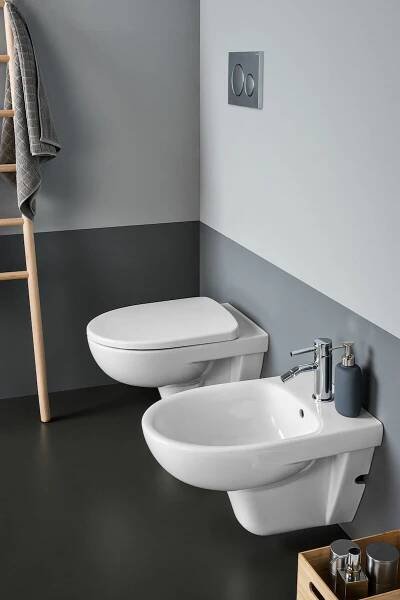 WC závěsné Geberit Selnova zadní odpad 500.265.01.1