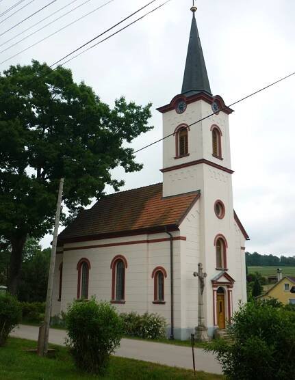 Dolní Pěna - ubytování, počasí, foto, tipy na výlet, informace