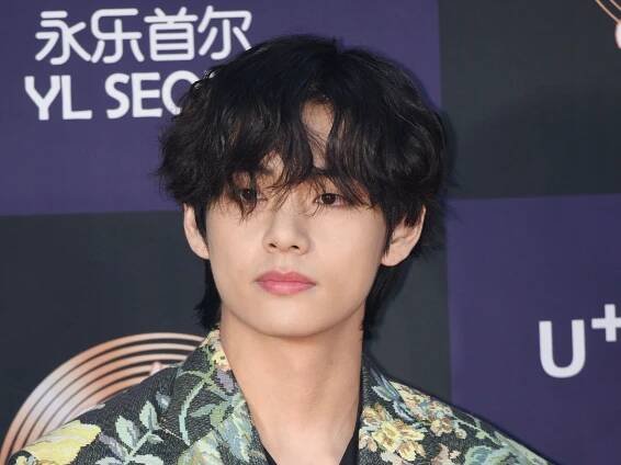 BTS’s V Is Bringing the Perm Back