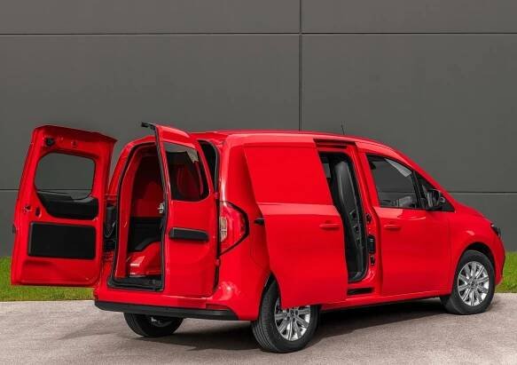 Mercedes má opět dodávku s původem od Renaultu. Jezdit ale bude jinak