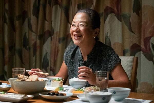 Mutsuko Erskine as Yuki Ishii-Peters in 'PEN15'.