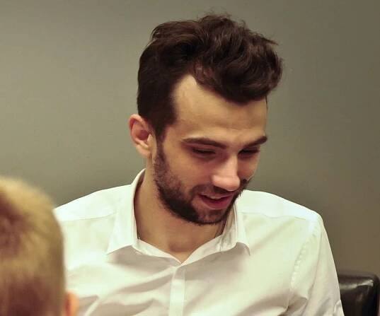Jay Baruchel Biography - Facts, Childhood, Family Life & Achievements