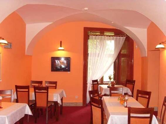 Soubor:Karviná - Fryštát, hrad 01.jpg