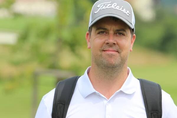 Golf.cz - MMČR dorostenců - mistry jsou Němec Michael Mayer a Češka Kristýna Malinová