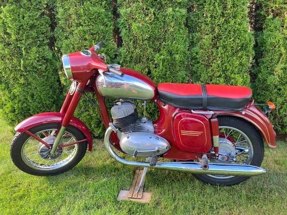 Jawa 350-360 Panelka - Auto-moto