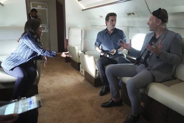 Niecy Nash, Kevin Zegers, Mark Pellegrino - The Rookie: Feds - Face Off - Z filmu