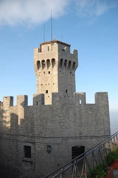 Città di San Marino - Wikipedia