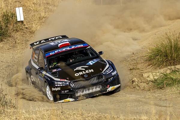 Chilská rally: jezdec Škoda Oliver Solberg si chce s předstihem zajistit titul v kategorii WRC2 - Škoda Motorsport
