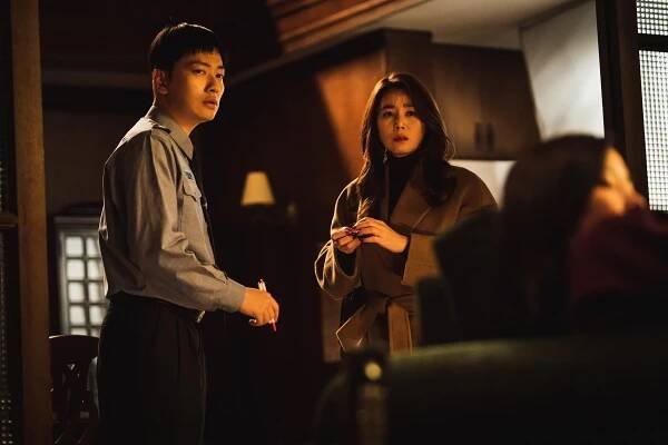 Telefon - Z filmu - Dong-hwi Lee, Seong-ryeong Kim