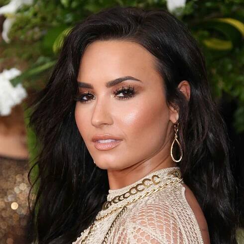 Demi Lovato's Glow: Here's How to Get the Singer's Perfect Skin