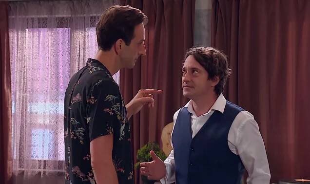 Ohnivý kuře - Broněk v hodinkách! - Z filmu - Saša Rašilov nejml., Petr Vaněk