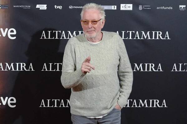 MADRID, SPAIN - MARCH 31: Director Hugh Hudson attends a photocall for 'Altamira' at the Palace Hotel on March 31, 2016 in Madrid, Spain. (Photo by Fotonoticias/WireImage)