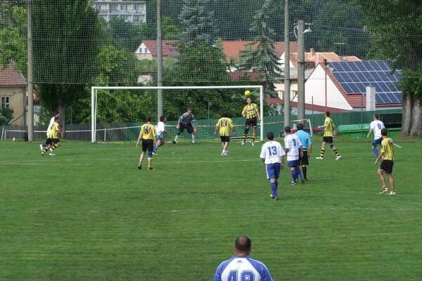 Rok 2010 - Přátelské fotbalové utkání Sršni Klobouky u Brna - Kometa Brno - Oficiální stránky Města Klobouky u Brna