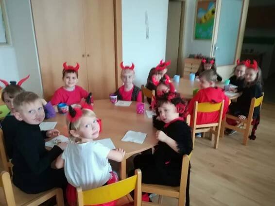 Čertíci a Mikuláš ve III.třídě | Mateřská škola Cihelní Hlučín, příspěvková organizace města Hlučín