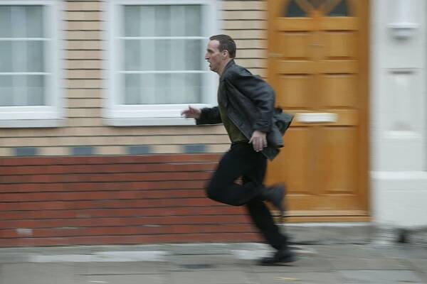 Pán času - Den otce - Z filmu - Christopher Eccleston