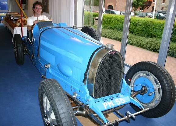 the Bugatti revue, 28-1, The Bugatti Type 54 - 54201