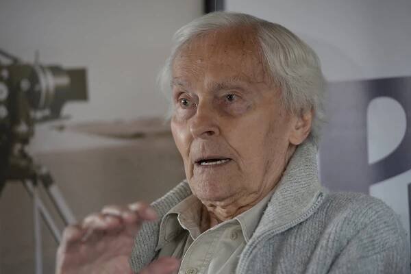 První cesta Zikmunda s Hanzelkou: Legendární Tatrou T87 projeli Afriku a Jižní Ameriku