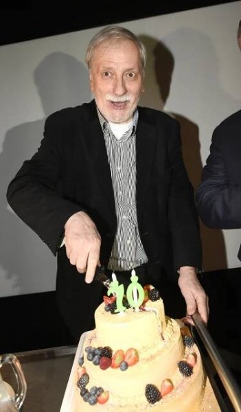 Takhle paří režiséři: Strach, Renč, legenda Studia Kamarád i rockeři přáli k 70 Zelenkovi. Proč chyběla Bohdalka?