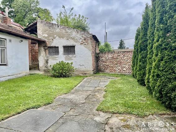 Prodej chalupy 4+1 s vinným sklepem - Čejkovice | Reality.iDNES.cz 