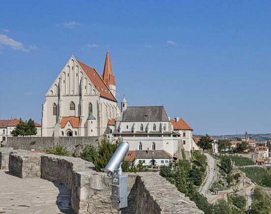Kostel sv. Mikuláše ve Znojmě – Vchazenidoobrazu.cz