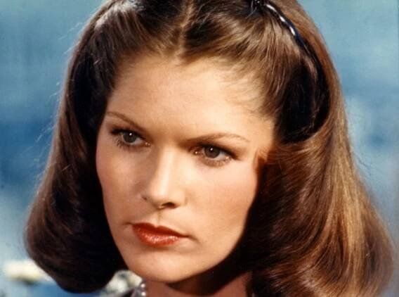 Lois Chiles jako Holly Goodhead (Moonraker, 1979)