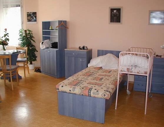 Ústav pro péči o matku a dítěNadstandardní pokoj