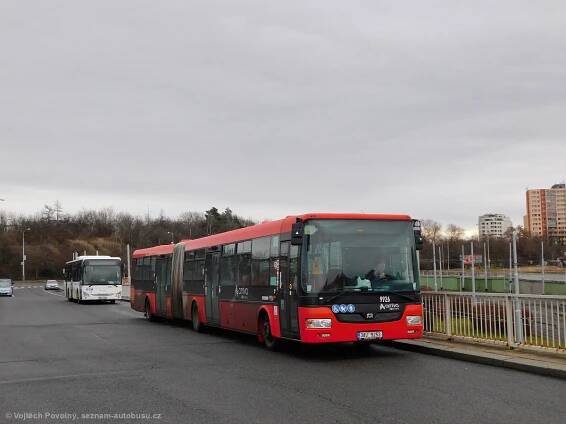 Fotografie SOR NB 18 9926 (3AU 9253) ARRIVA CITY